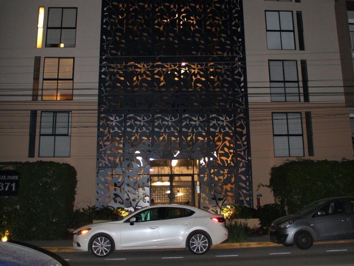 Apartment Real Park *
