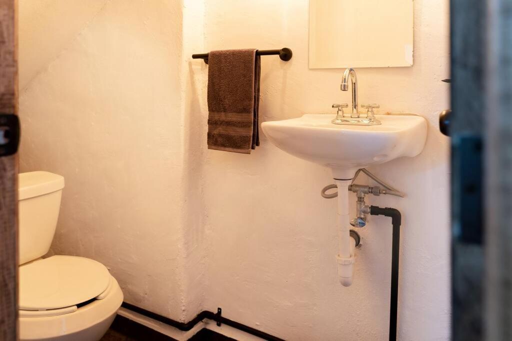 Apartamento Casa Leo En San Pedro Tlaquepaque. *