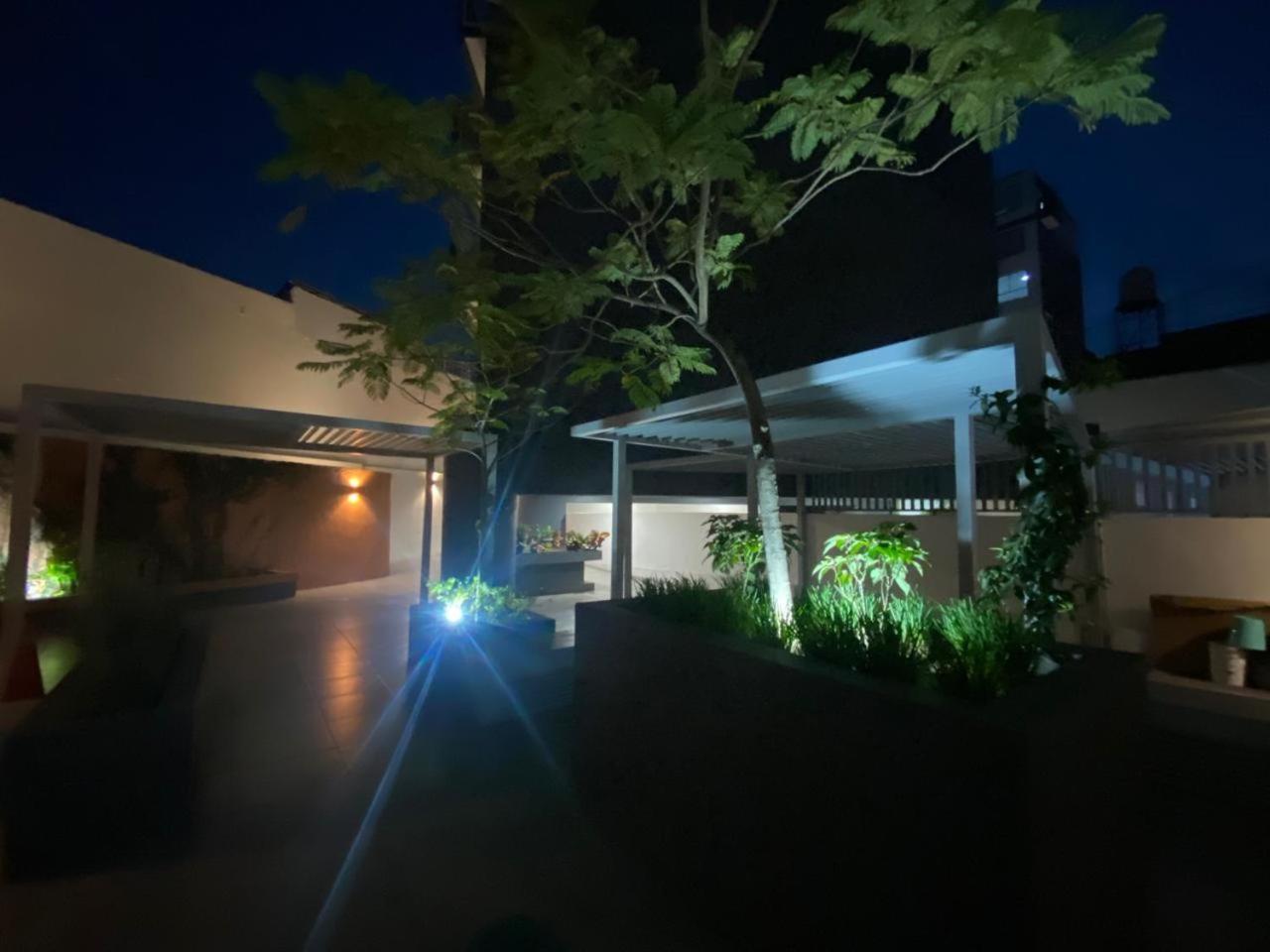 Apartamento Estrena: Centrico+vista Espectacular+alberca+gym