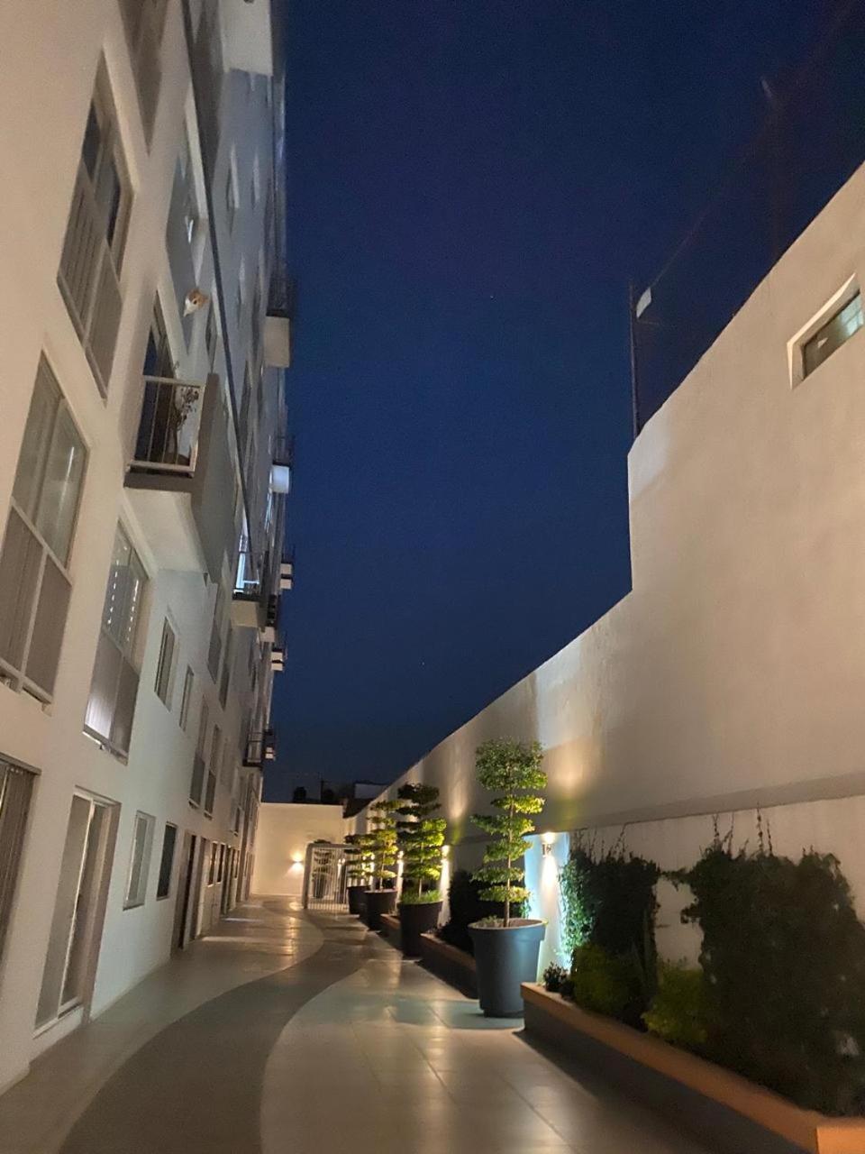 Apartamento Estrena: Centrico+vista Espectacular+alberca+gym