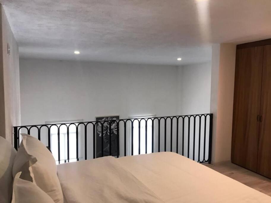 Casa Monarcas - Isabella