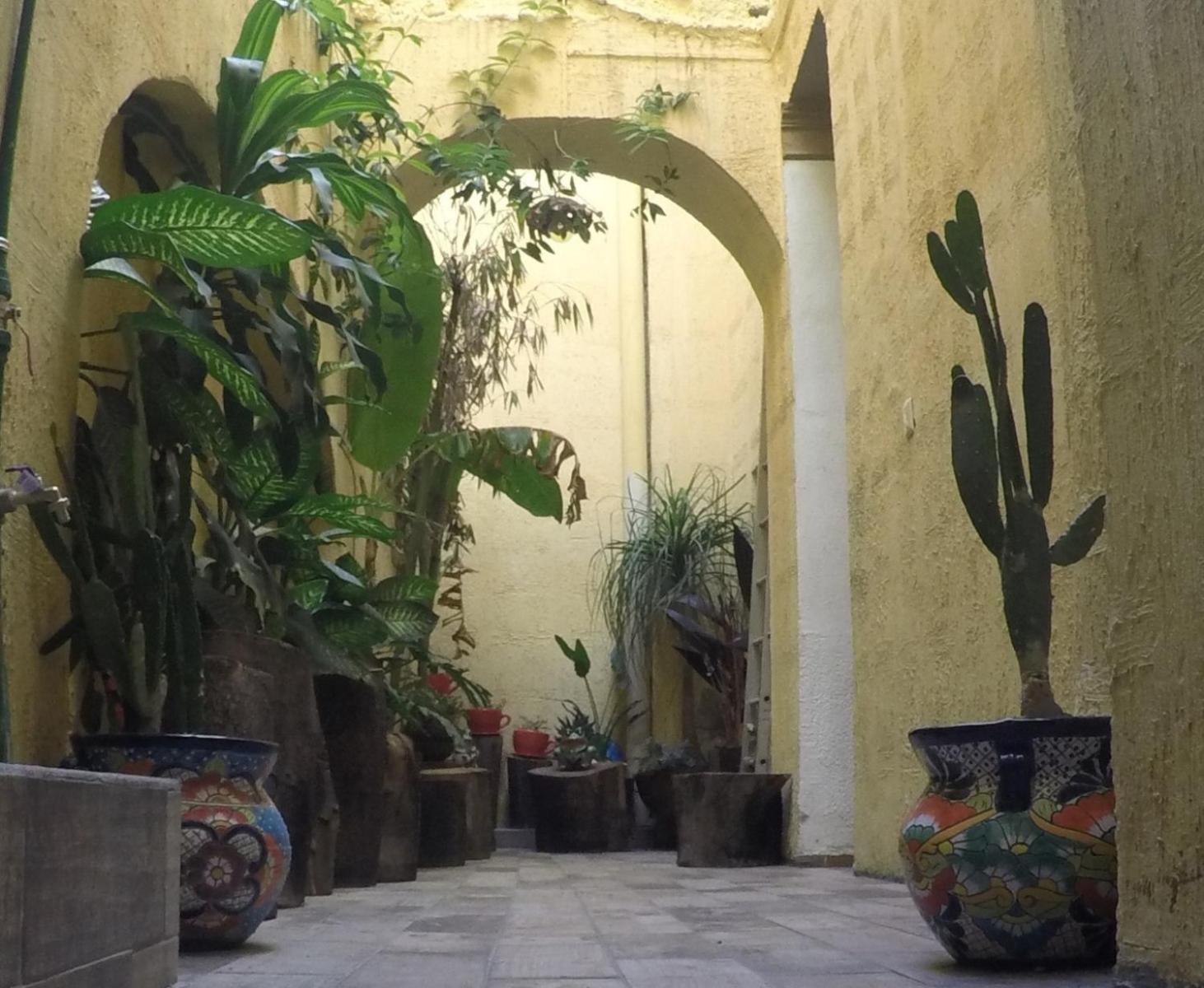 Hotel La Mexicana *