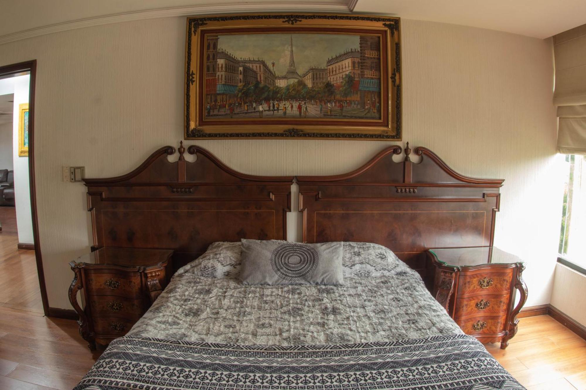 Penthouse Colomos Apartamento