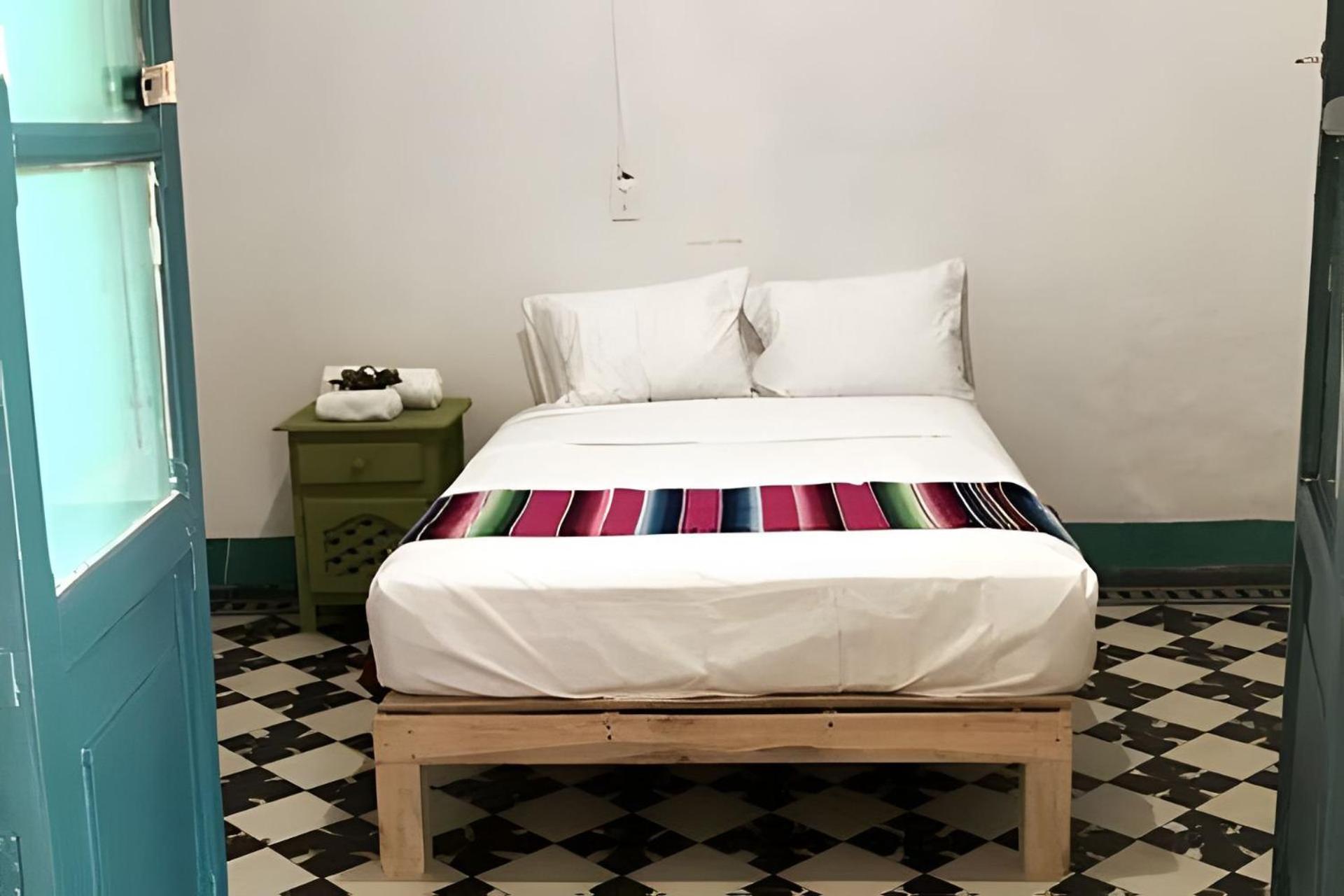 Guadalajara, Privada En El Corazon Del Centro Historico Con Areas Comunes Y Banos Compartidas