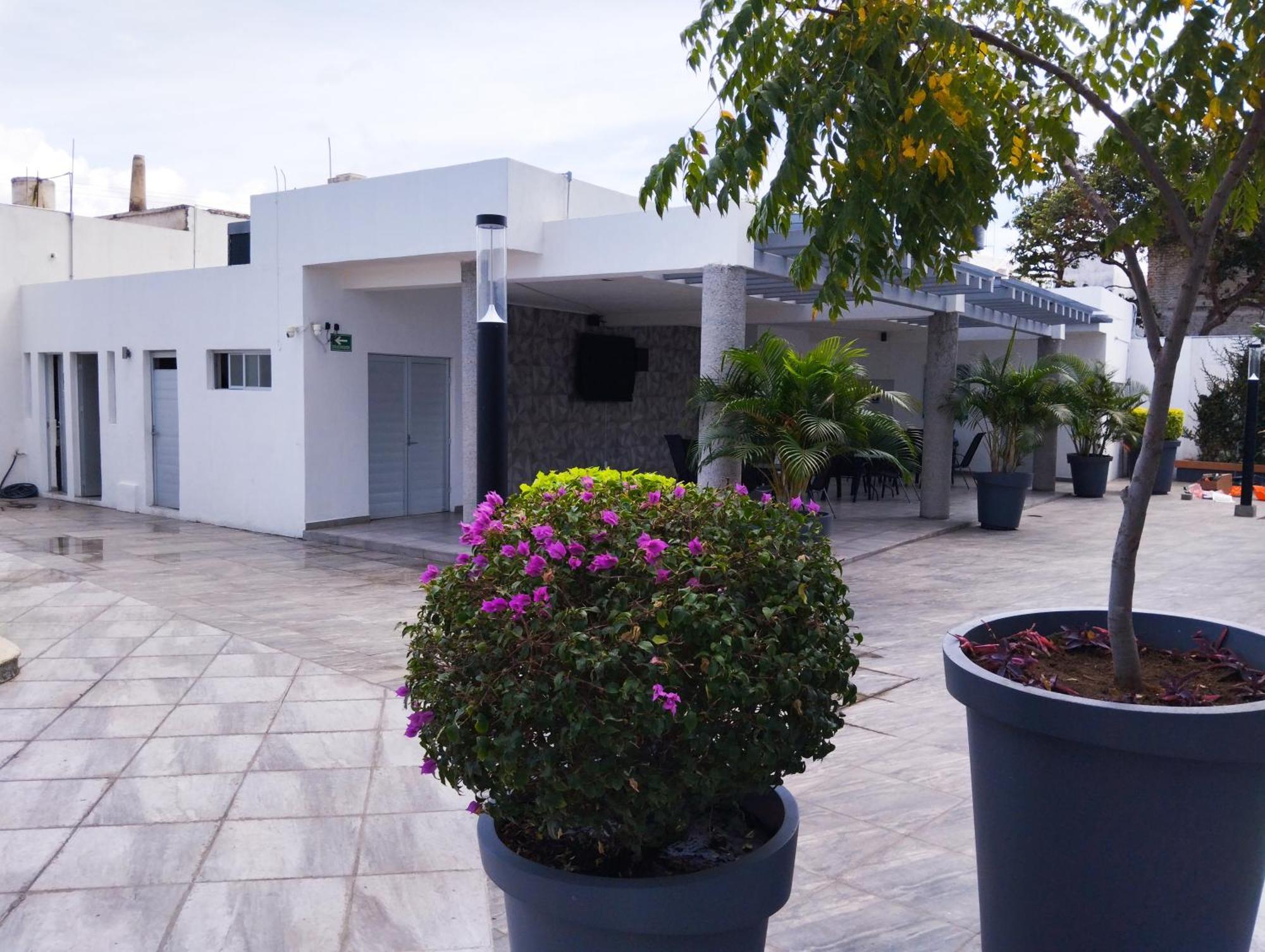 Apartment Centrico Y Estiloso Con Alberca, Ac, Seguridad, Aparcamiento Y Gym *