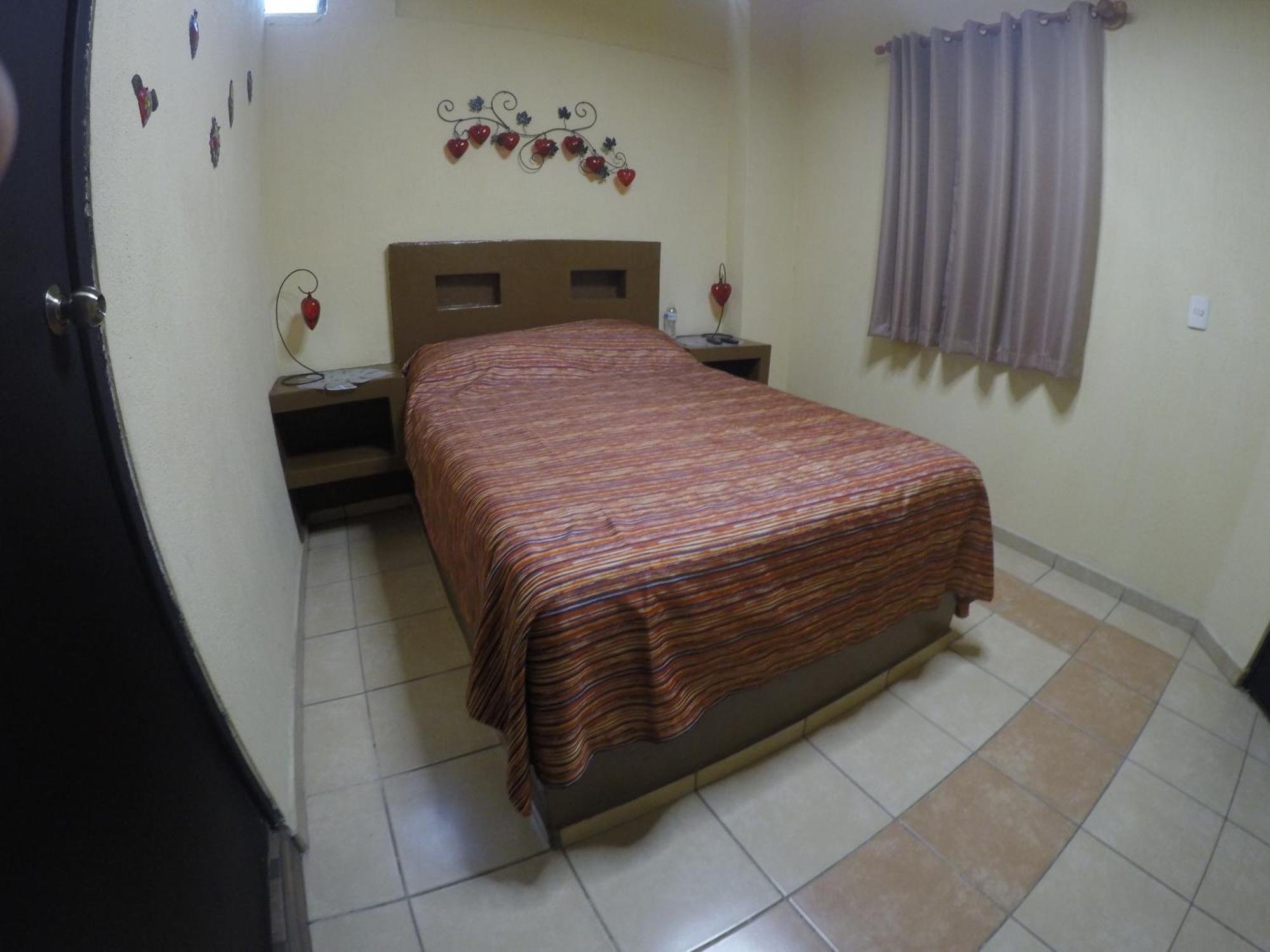 La Mexicana Hotel *
