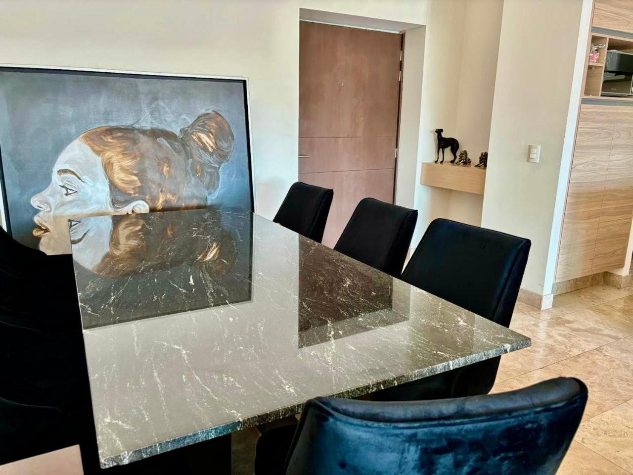 Apartamento Atala, Departamento 46, Piso 16