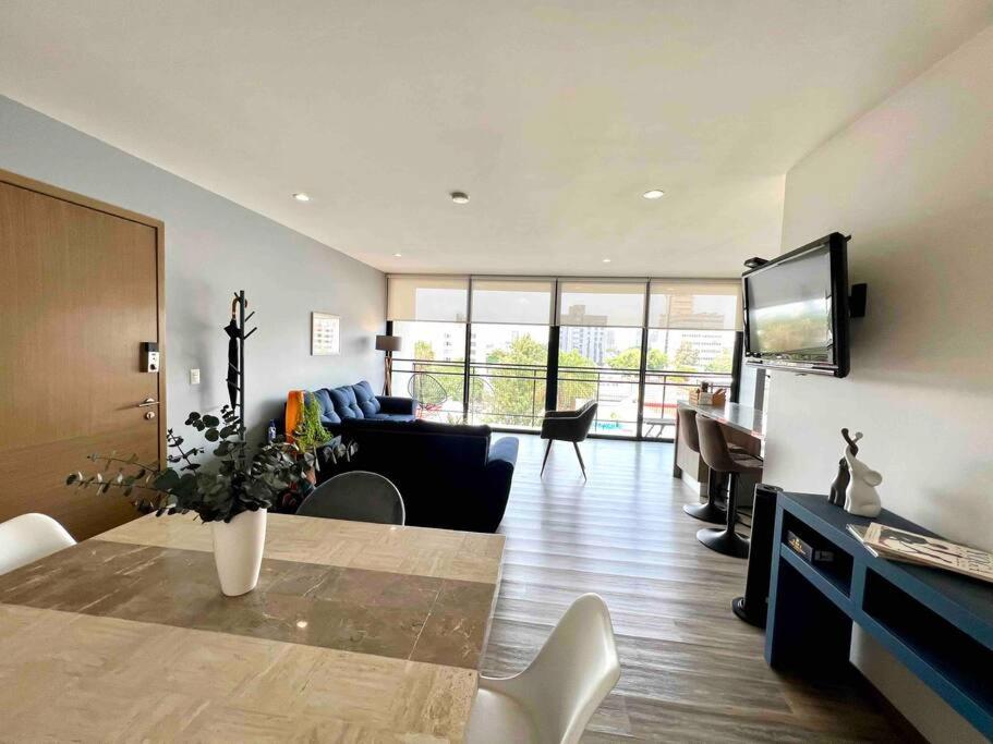 Brand New Stylish, Chapultepec, Gym,100mb Internet Apartamento Guadalajara