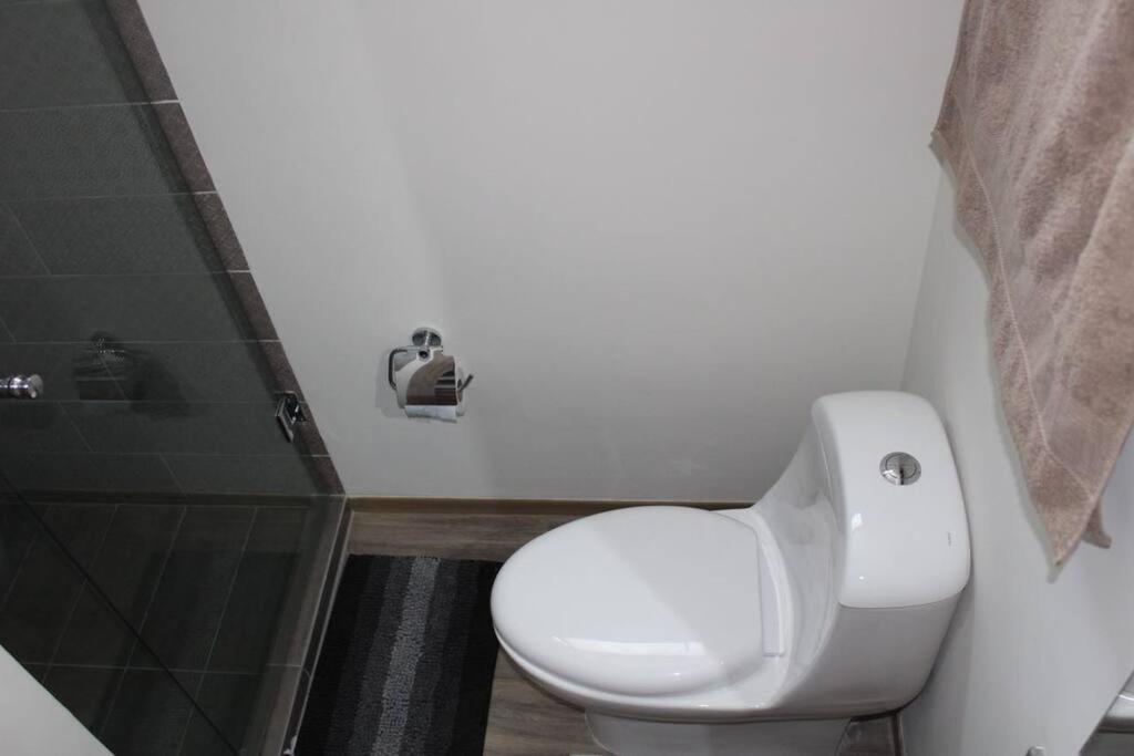 Apartamento Brand New Stylish, Chapultepec, Gym,100mb Internet Guadalajara