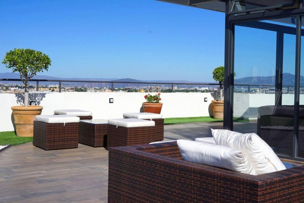 100mb Apt With Rooftop & Swimming Pool Guadalajara