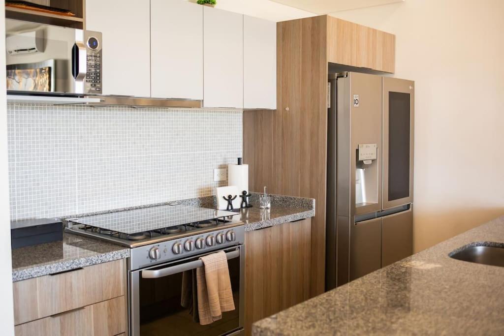 Spacious 3 Bedroom With Cool Amenities Apartamento