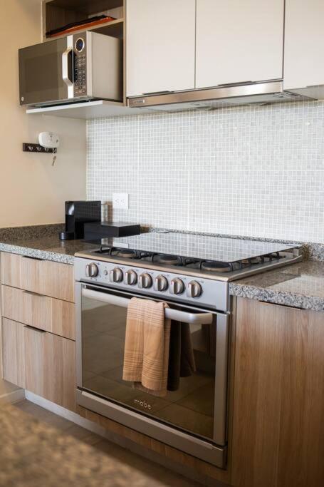 Spacious 3 Bedroom With Cool Amenities Apartamento *
