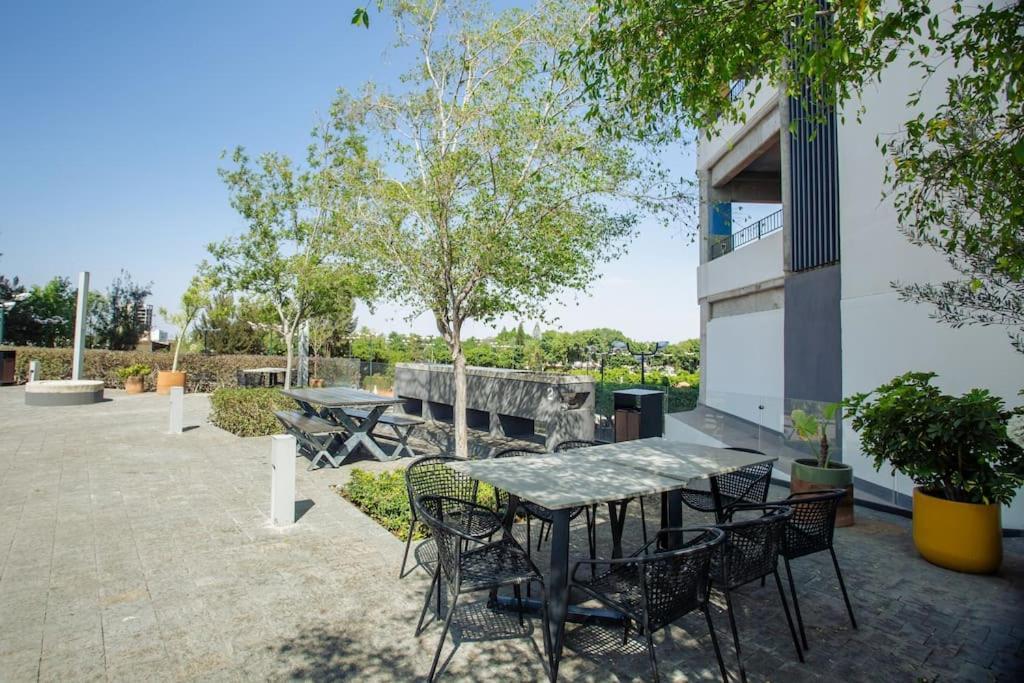Spacious 3 Bedroom With Cool Amenities Apartamento Guadalajara