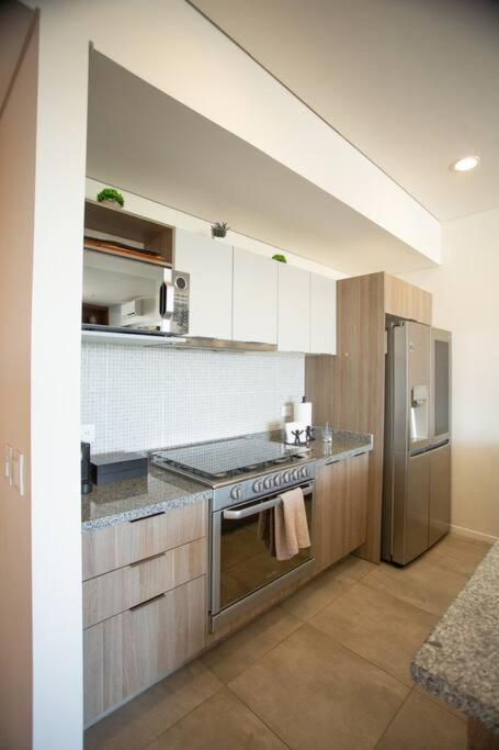 Spacious 3 Bedroom With Cool Amenities Apartamento