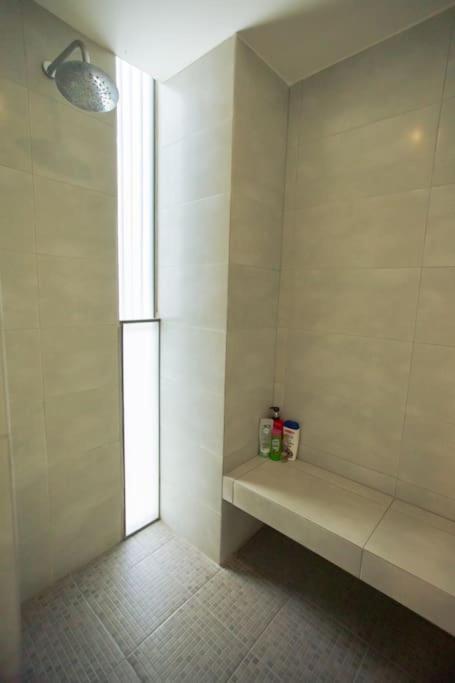 Apartamento Spacious 3 Bedroom With Cool Amenities
