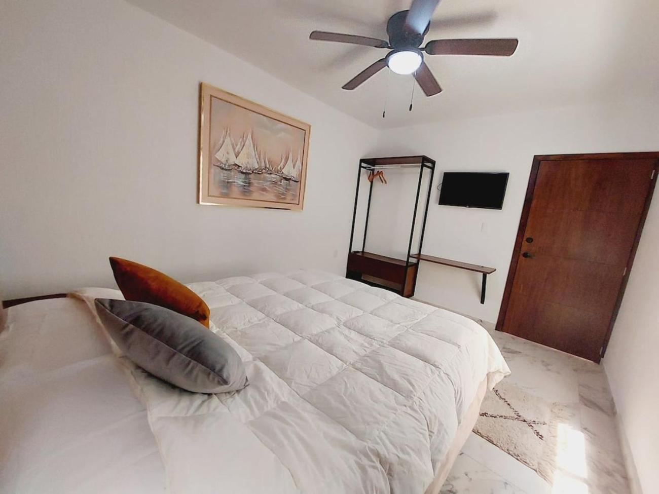 Casa Gran Plaza, Hermosas Y Comodas En El Corazon De Habitación en casa particular