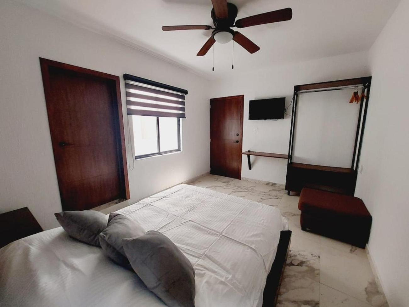 Casa Gran Plaza, Hermosas Y Comodas En El Corazon De Habitación en casa particular Guadalajara