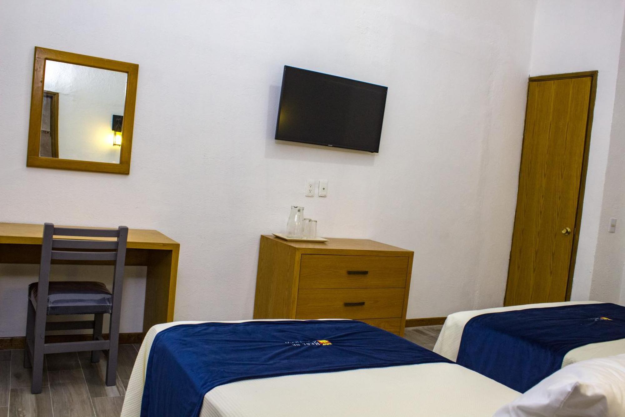 Hotel Real De Castilla Colonial 3*
