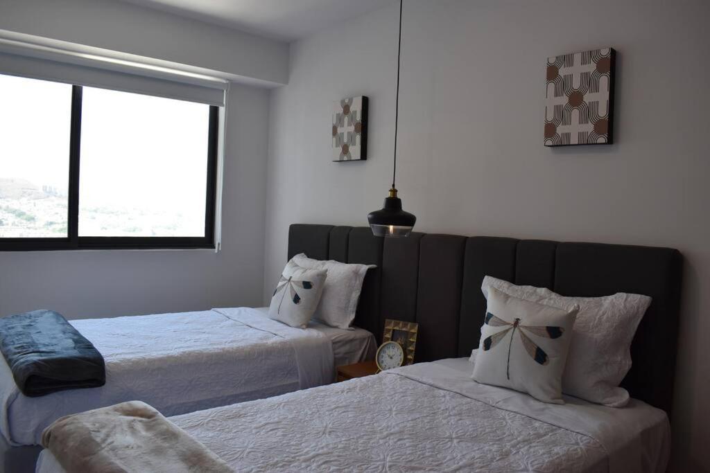 Mrw Duo 24 Spacious 3 Bedroom Apartamento *