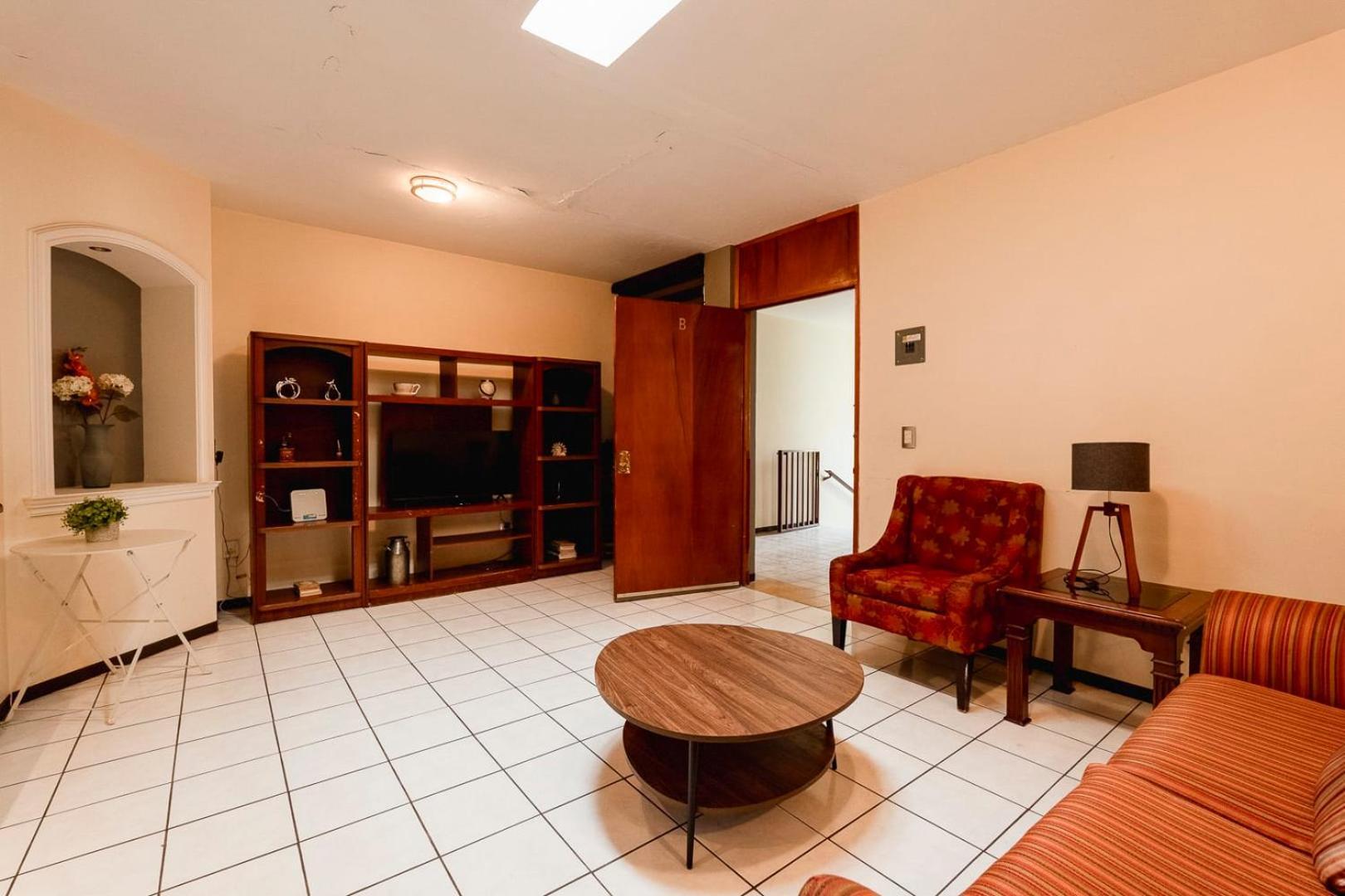 New In Centro Gdl Near Cathedral & Attractions Apartamento *