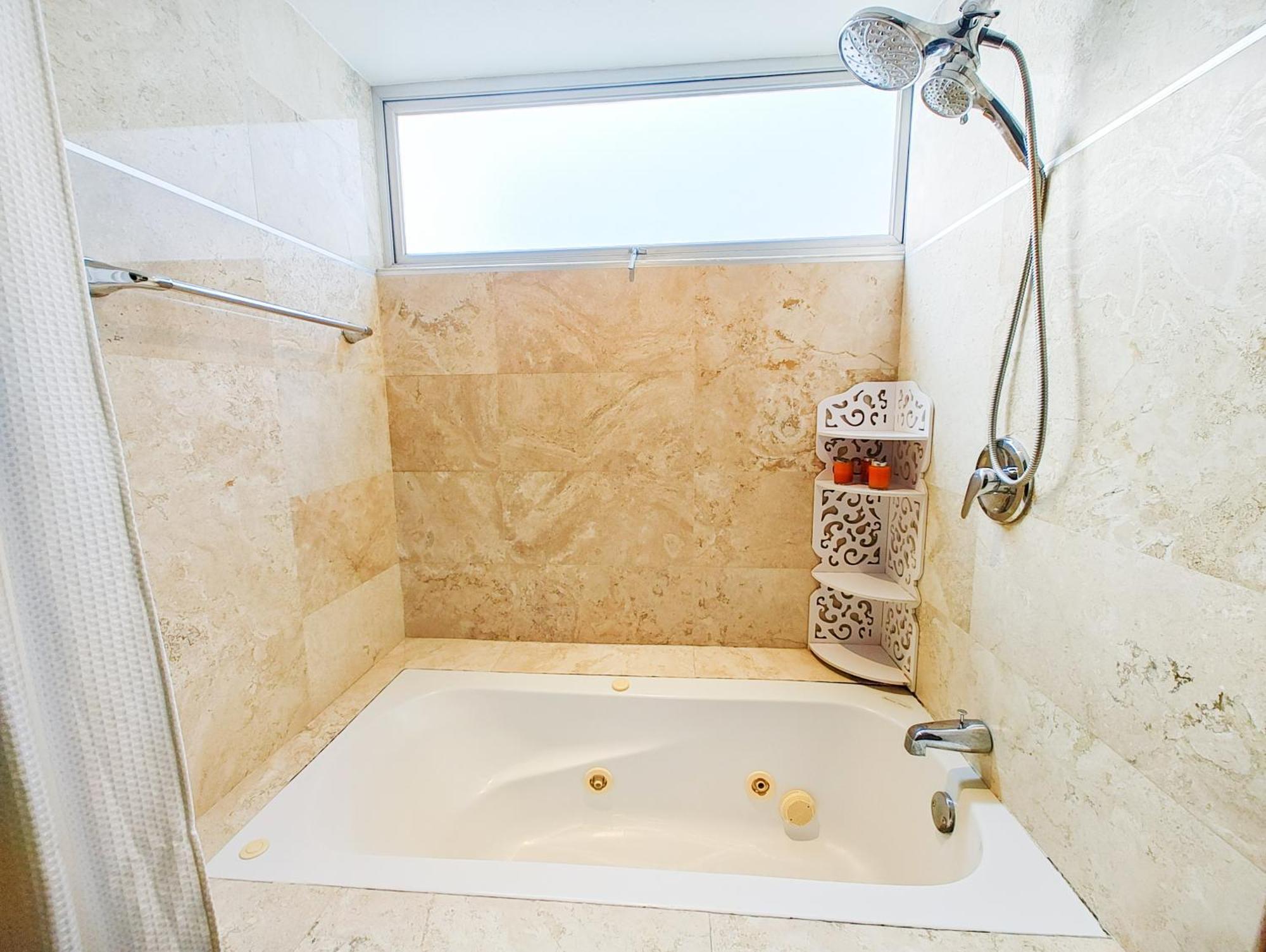 Penthouse Espectacular Vista Cd A.c. Wifi 300mbps Apartamento Guadalajara