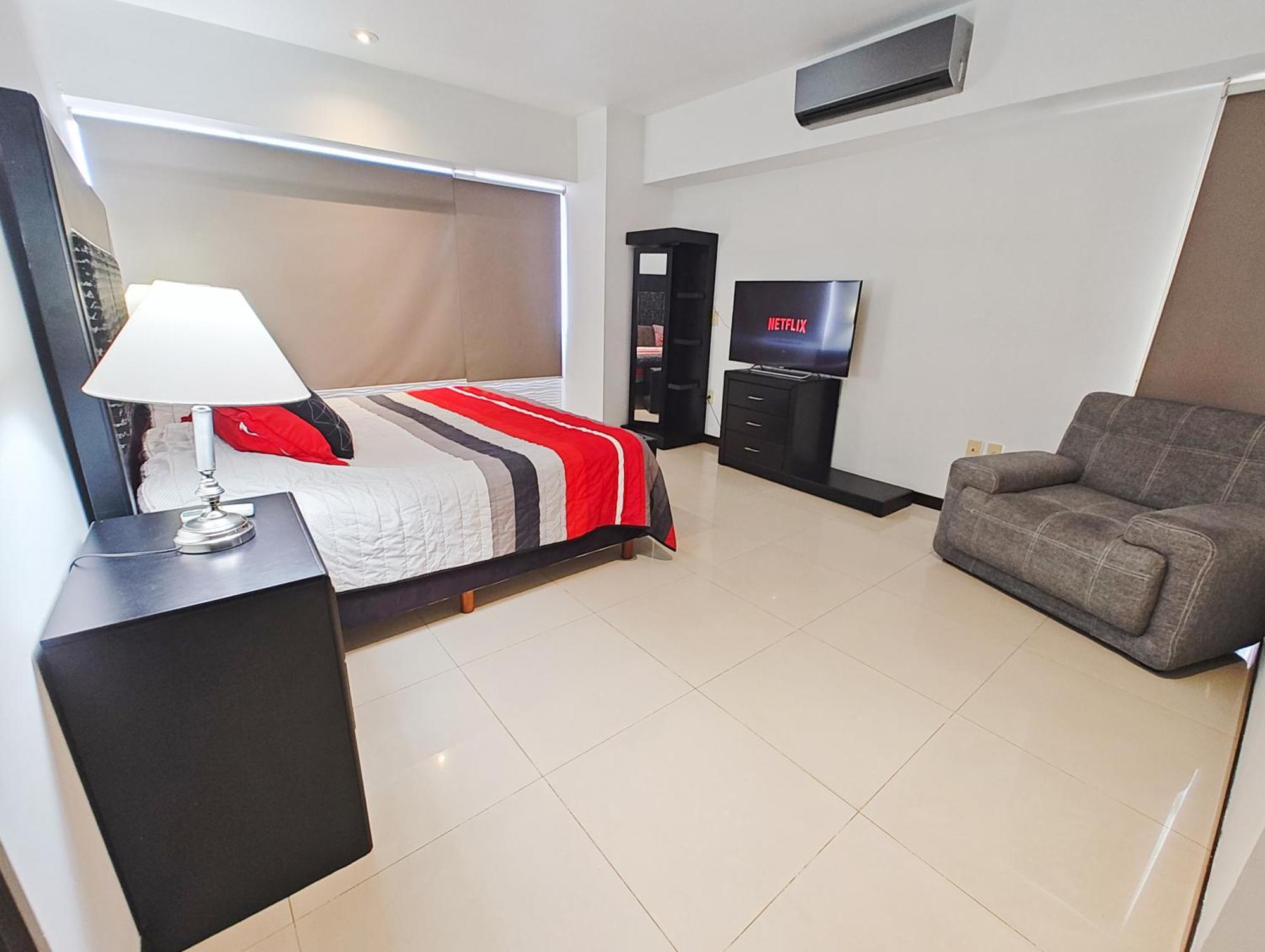 Penthouse Espectacular Vista Cd A.c. Wifi 300mbps Apartamento Guadalajara