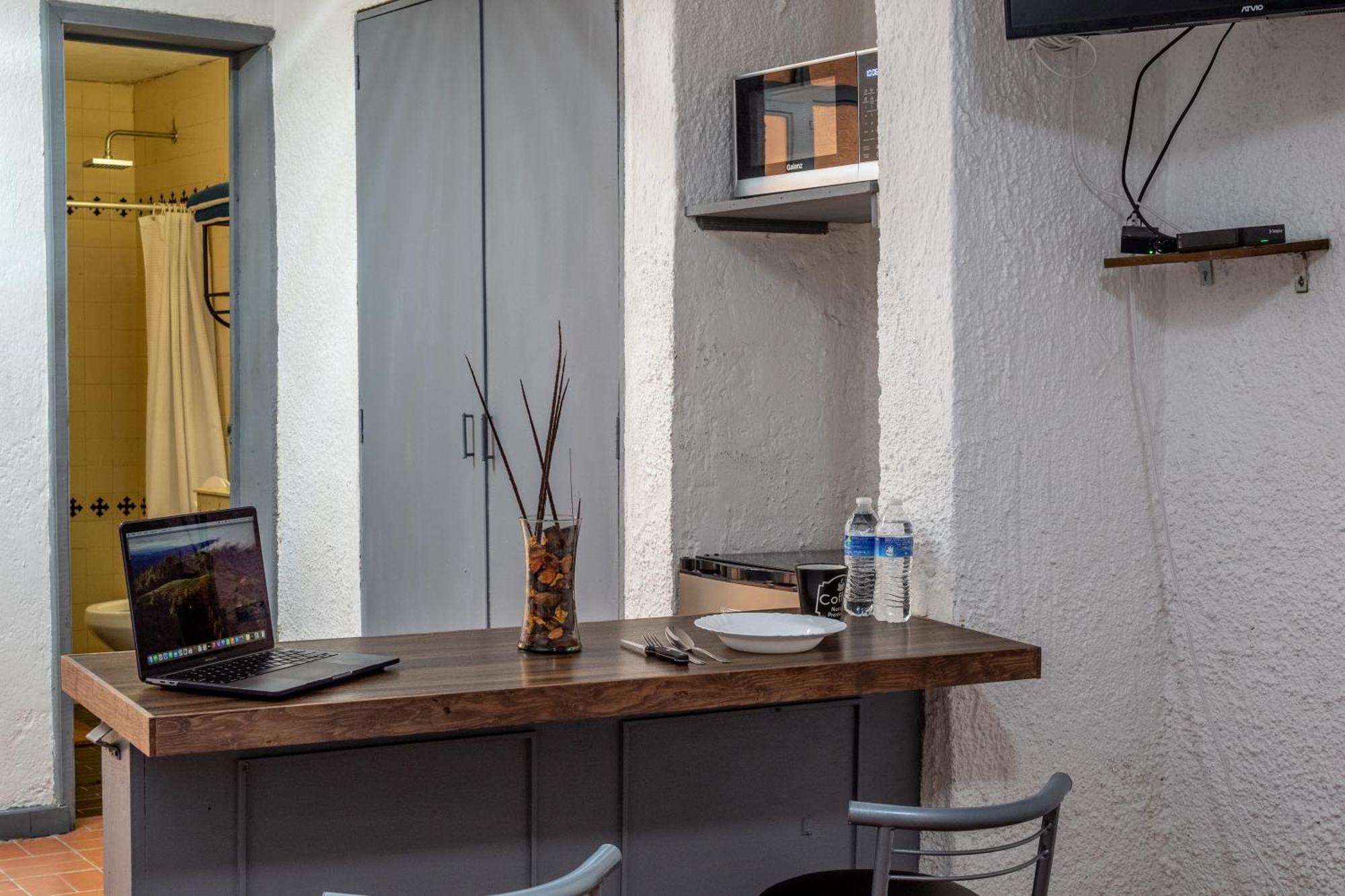 Apartamento Sencillo Y Acogedor Estudio En Chapalita 02