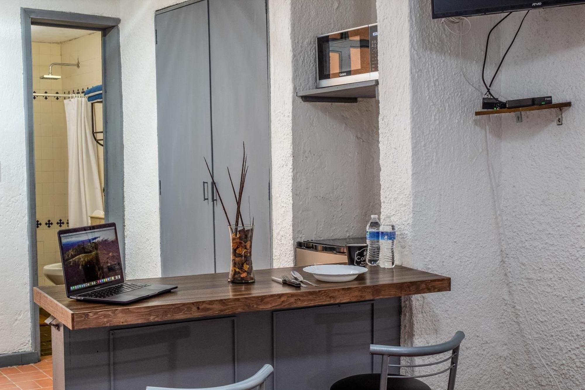 Apartamento Sencillo Y Acogedor Estudio En Chapalita 02 *