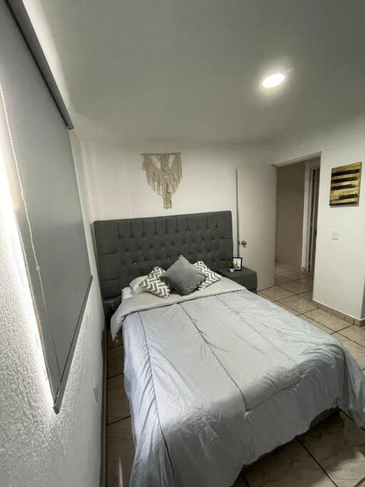 Сasa de vacaciones Casa Remodelada Completa Zona Sur Iteso Tecmilenio Uvm Hp Colon Centro Sur *