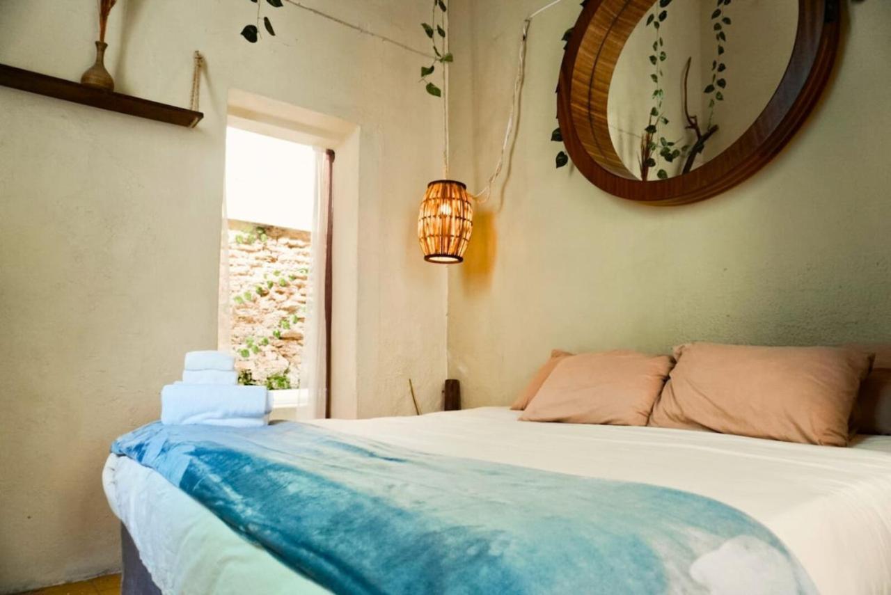 Casona Enfrente Del Santuario 3 * Guadalajara