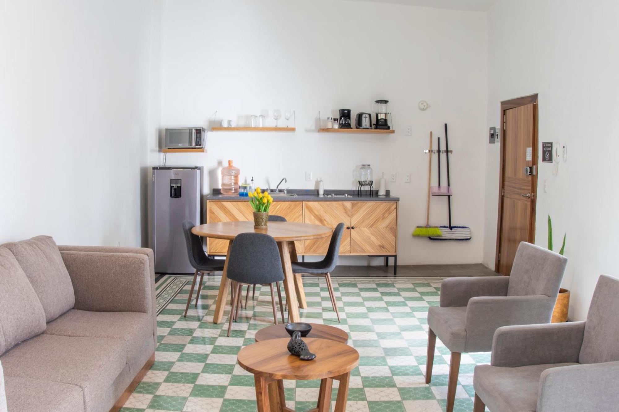 Casa Monarcas - Victoria