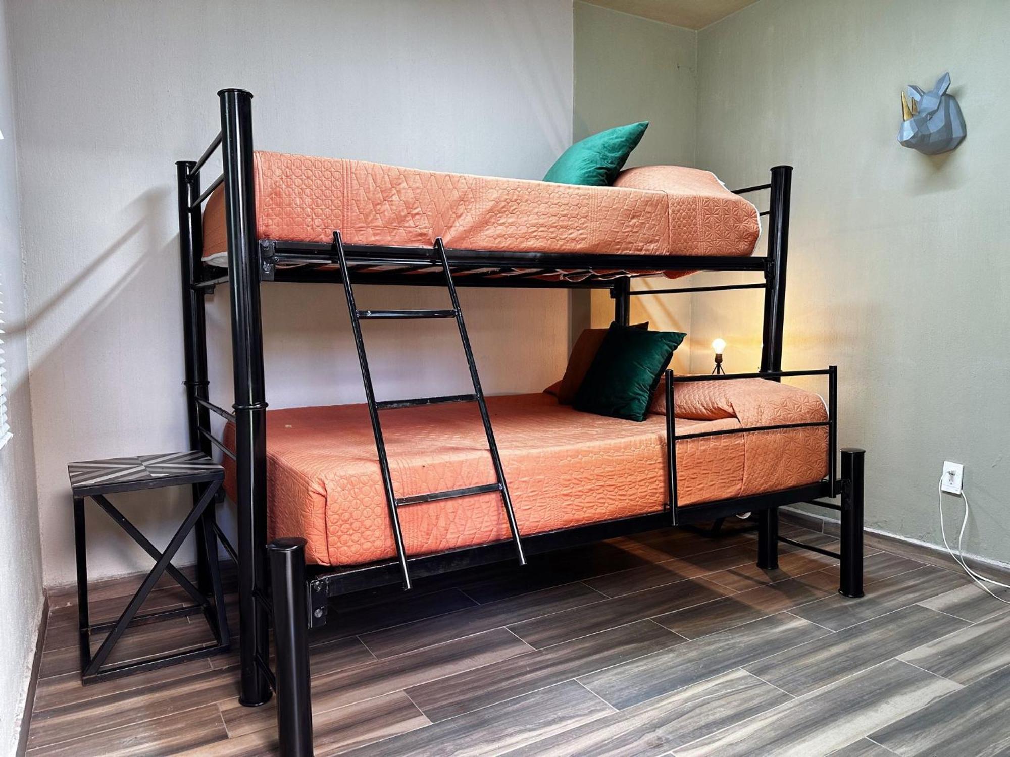 Begonias Loft A 5 Min Del Auditorio Telmex Holiday home *