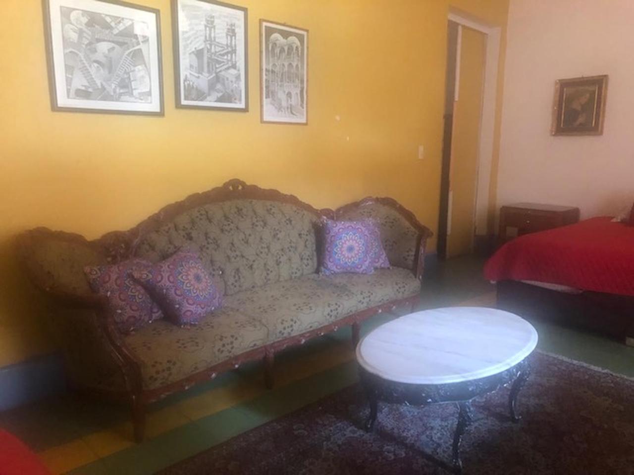 Maskarones Inn