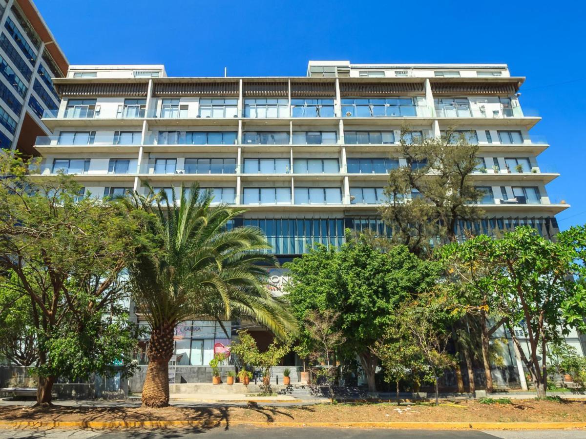 Private With Incredible View & Pool Apartamento