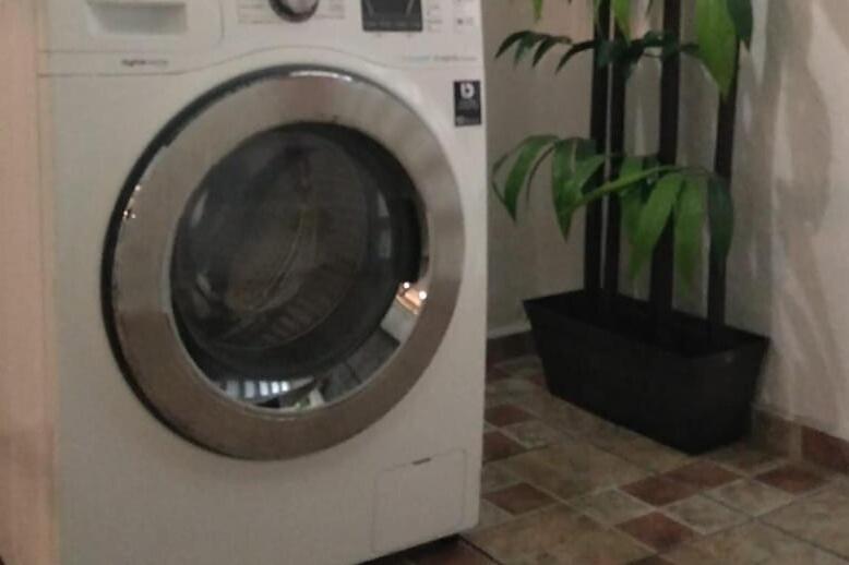 Confortable Y Moderno Espacio Con Ac Guadalajara