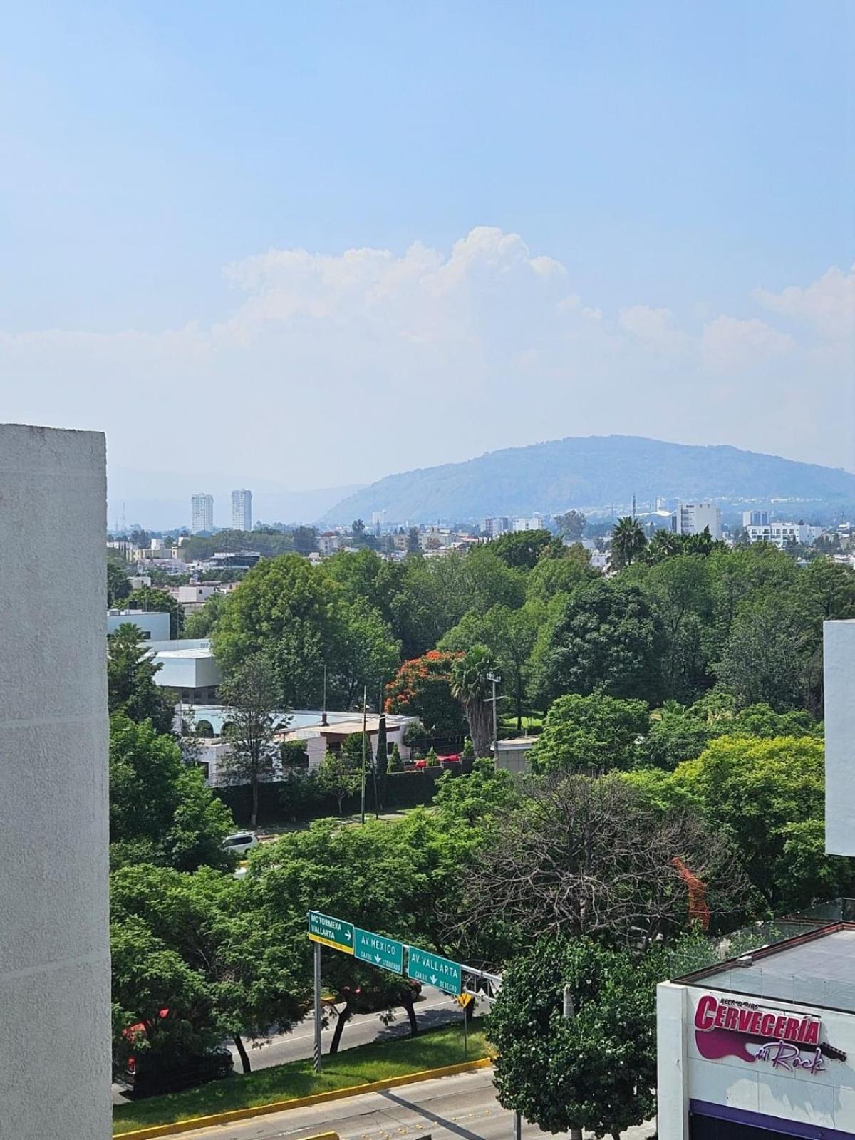 Departamento En Condominio Acacias, Al Lado De El Hard Rock Apartamento