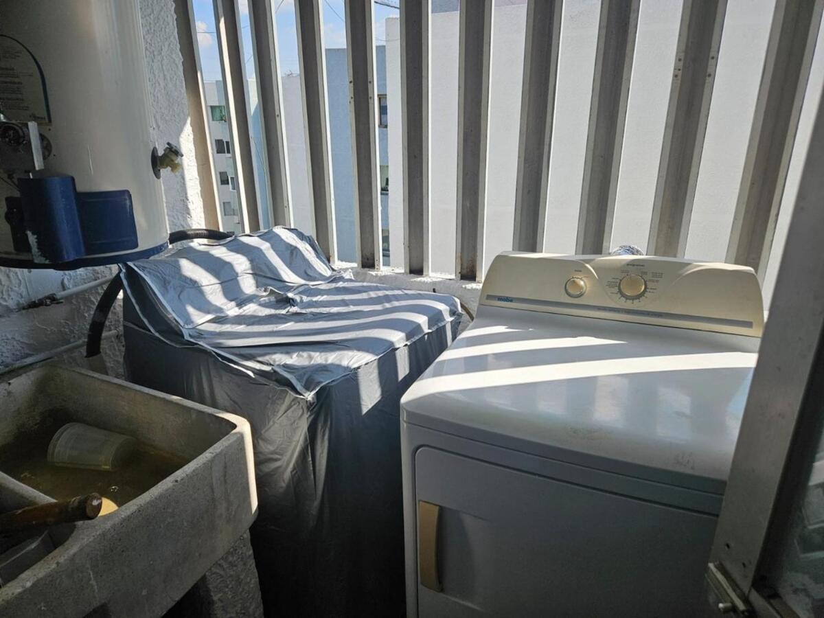 Apartamento Departamento En Condominio Acacias, Al Lado De El Hard Rock *