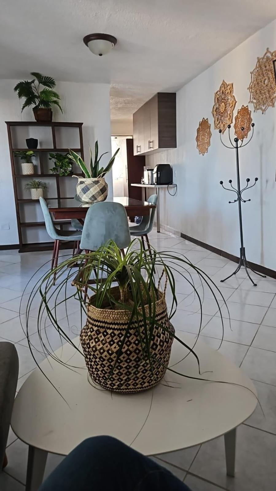 Departamento En Condominio Acacias, Al Lado De El Hard Rock * Guadalajara