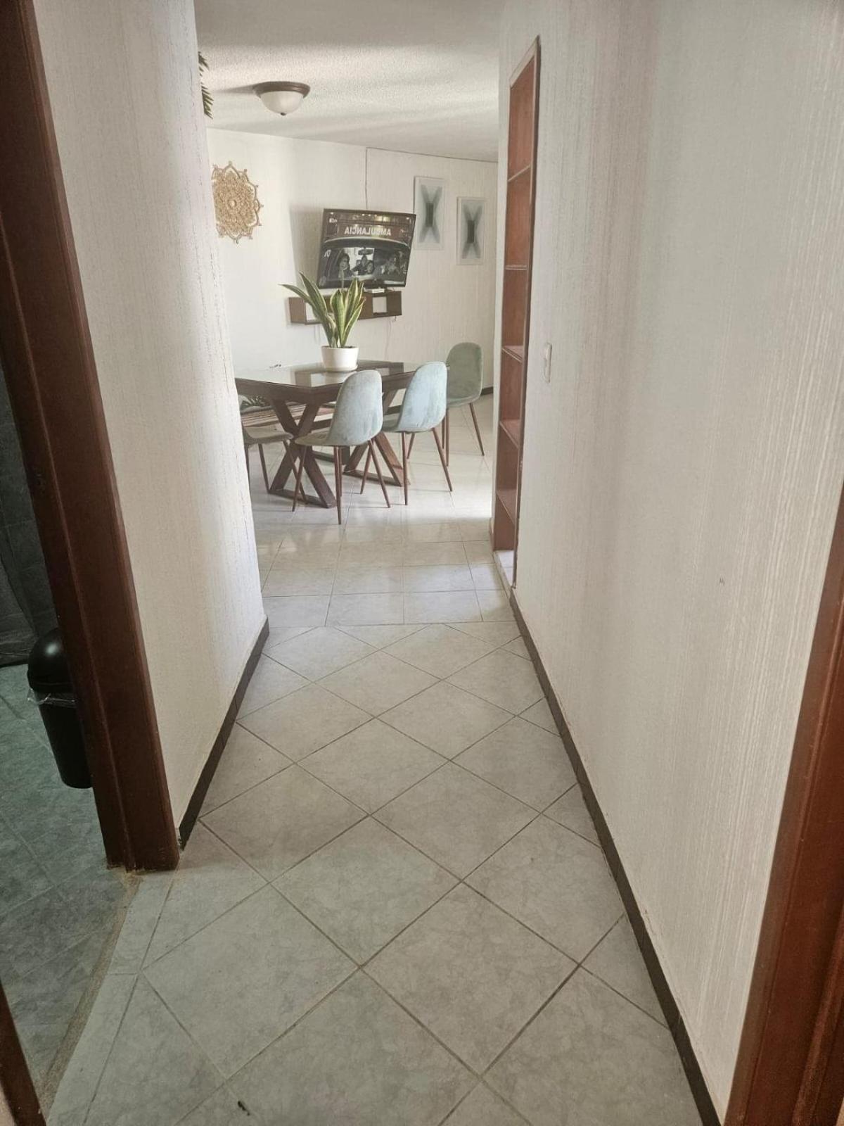 Departamento En Condominio Acacias, Al Lado De El Hard Rock