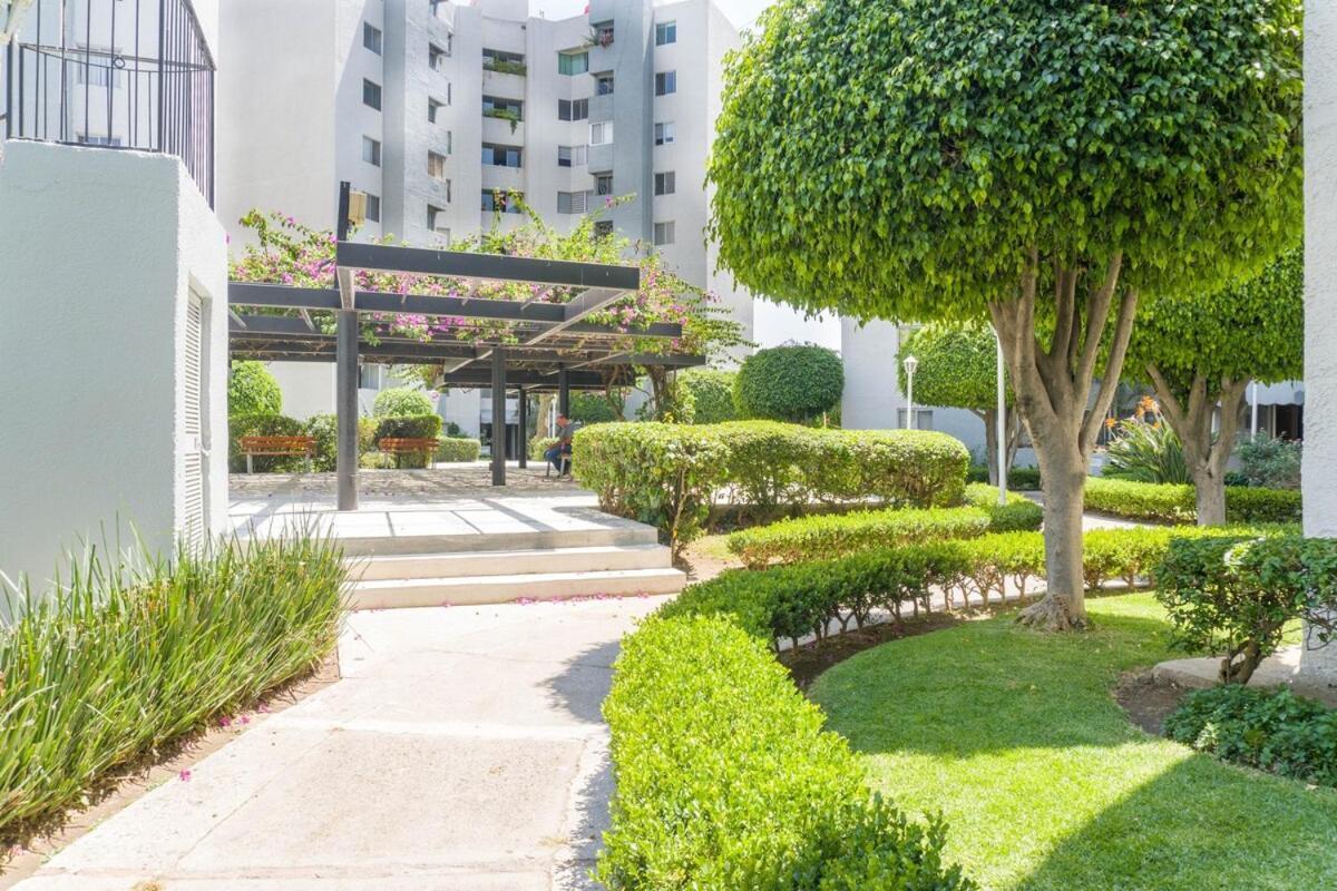 Departamento En Condominio Acacias, Al Lado De El Hard Rock Apartamento
