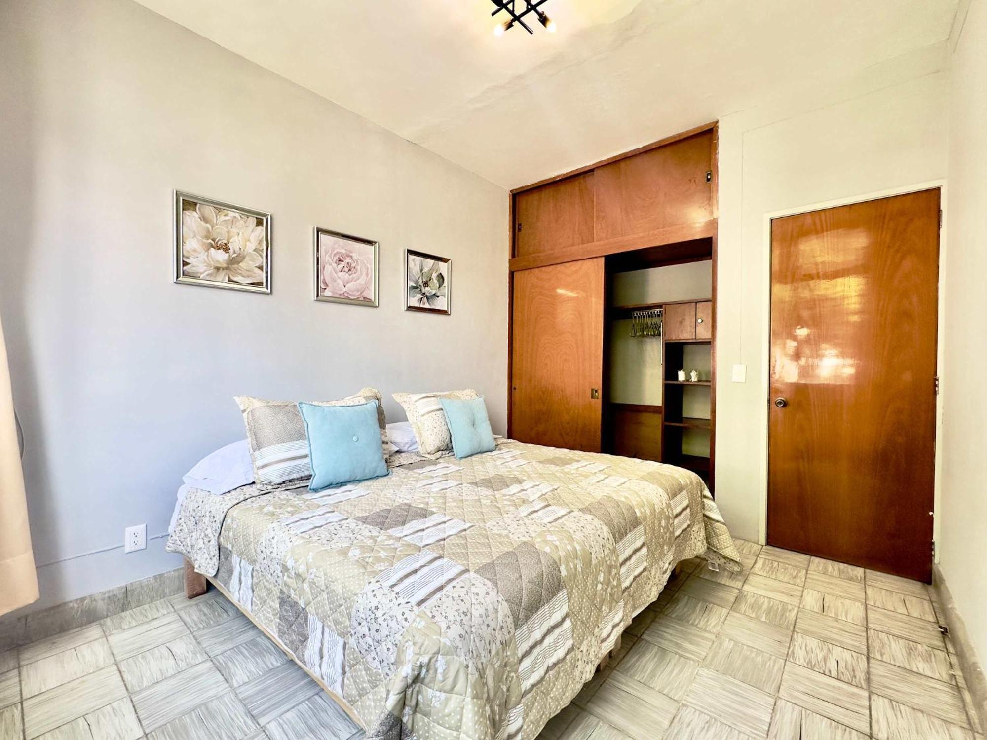 By Centro Medico Occidente 3 Br