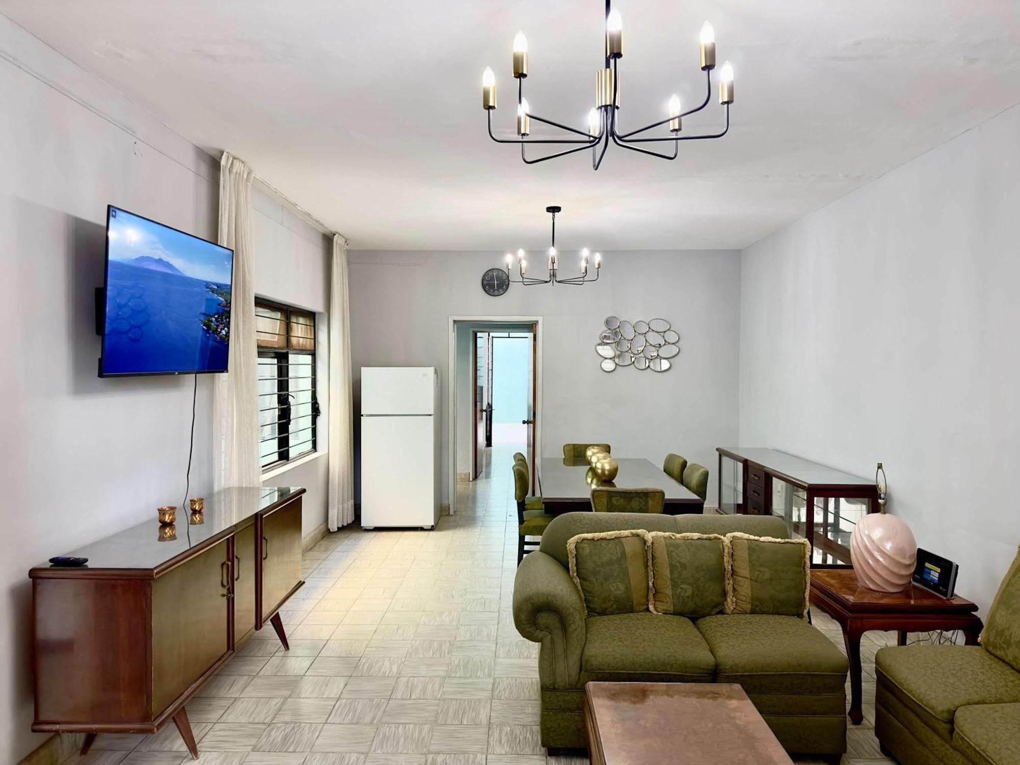By Centro Medico Occidente 3 Br Сasa de vacaciones Guadalajara