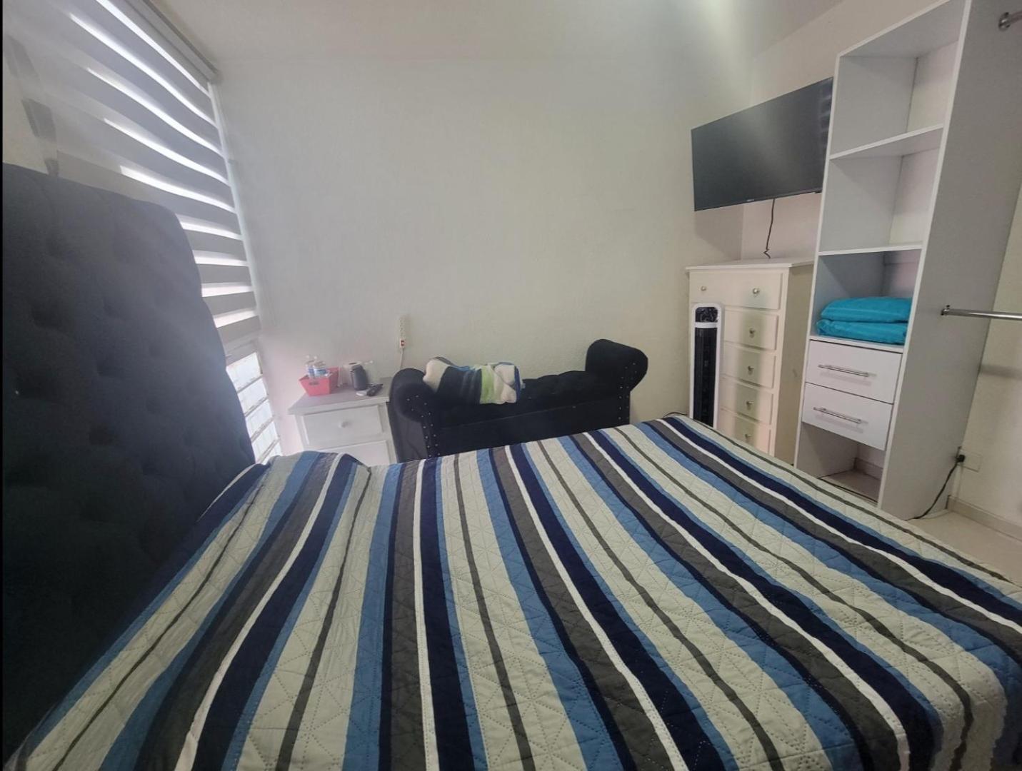 Homestay Aguilas House 1 *