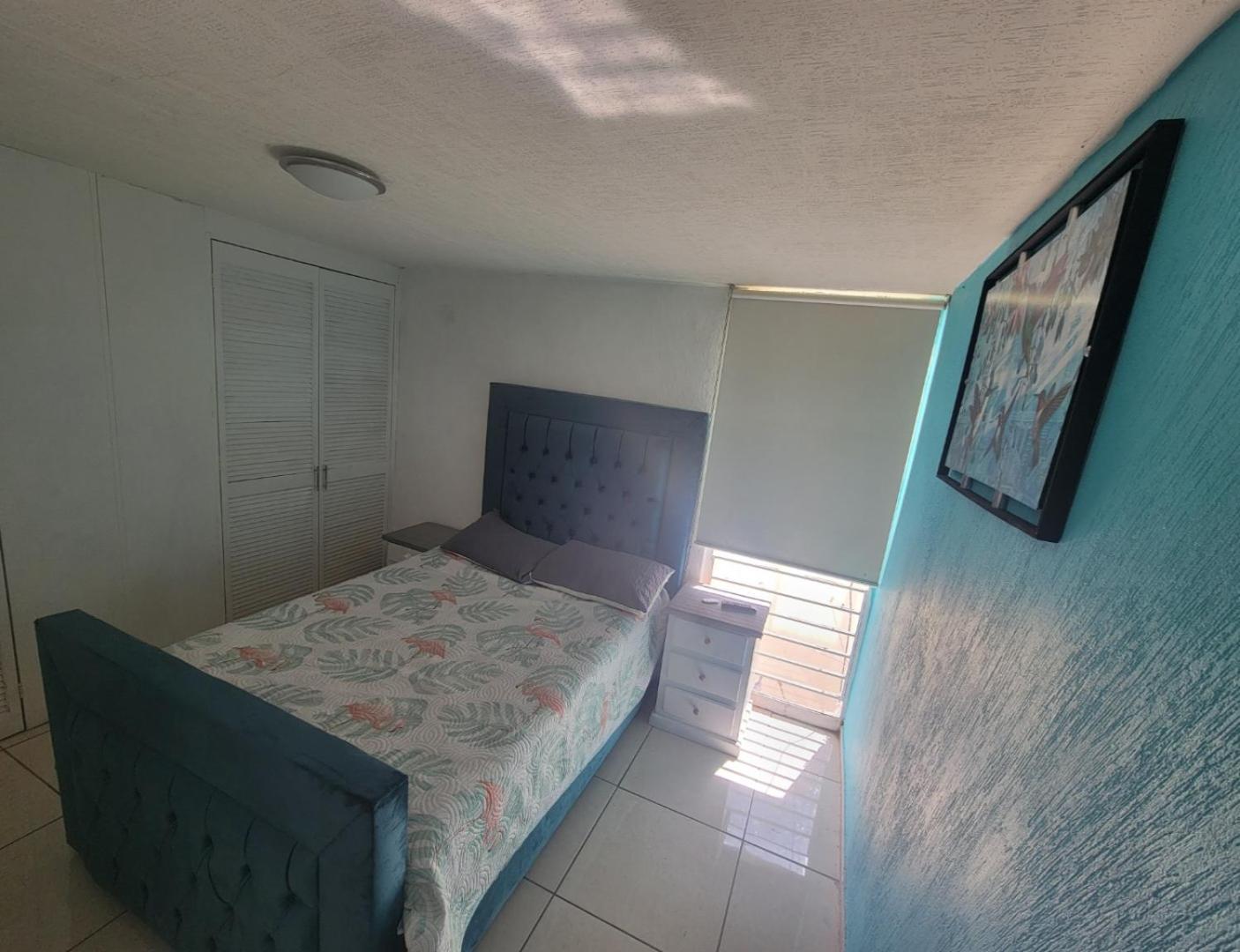 Aguilas House 2 Homestay Guadalajara