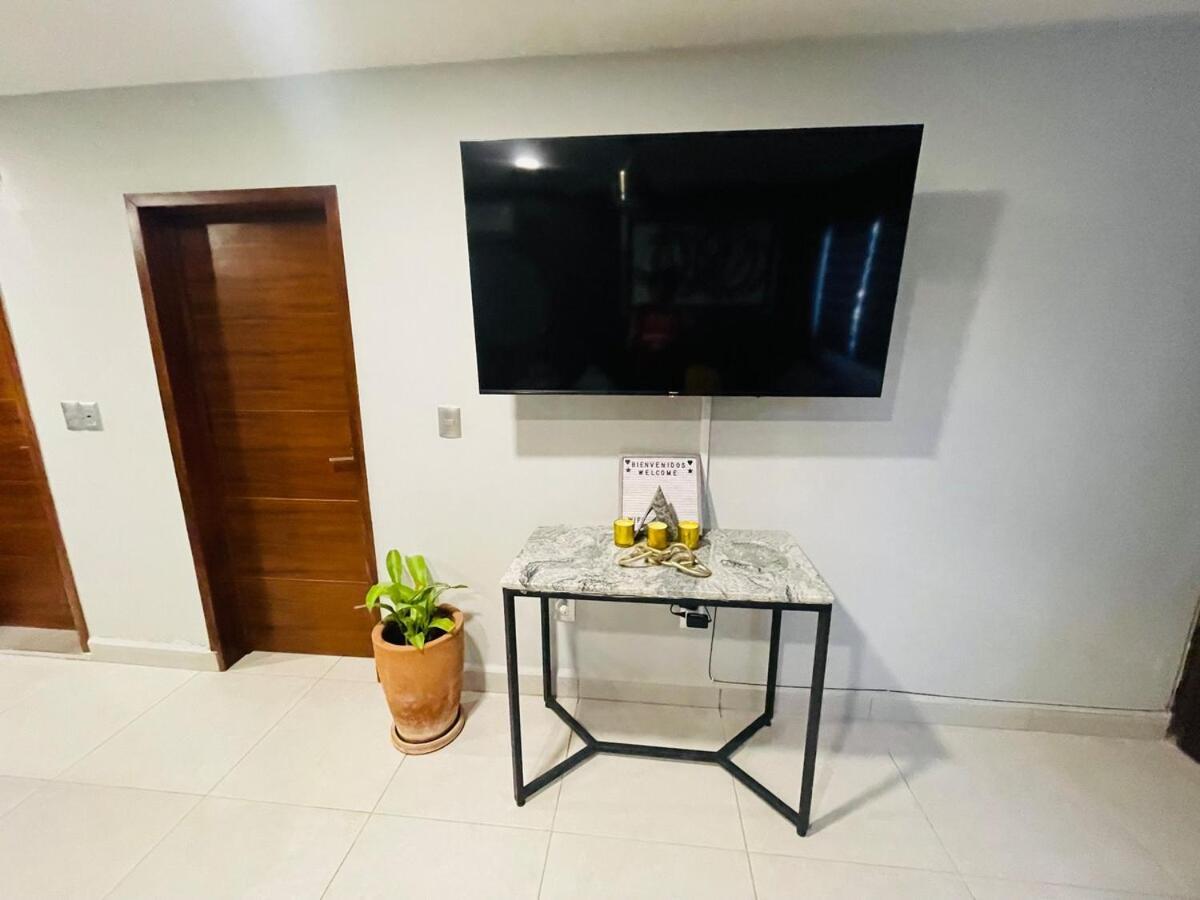 Modern 2bd And 2ba Close To Financial District Apartamento