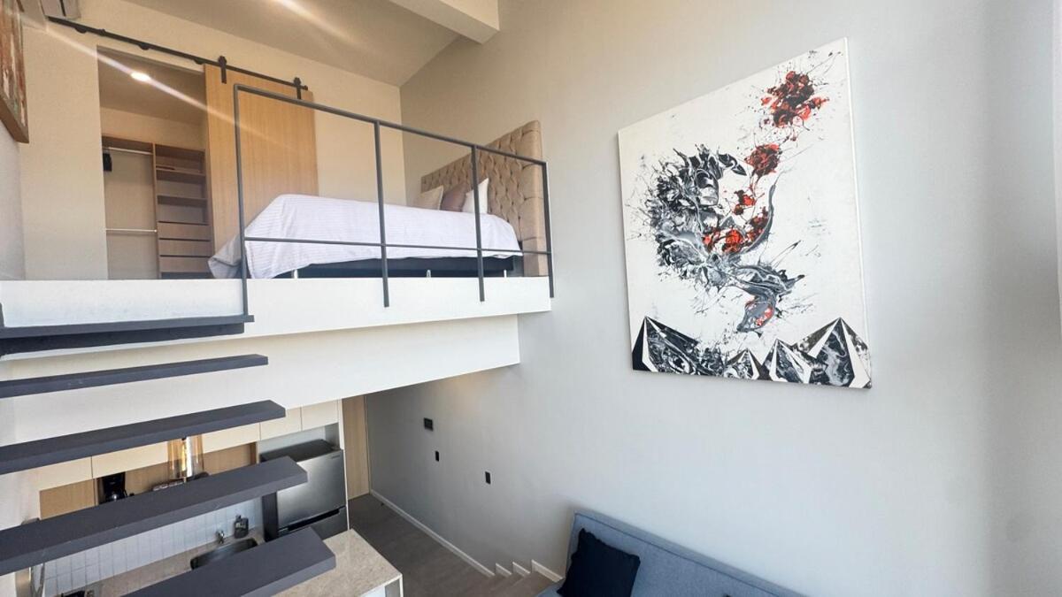 Hermoso Loft Doble Altura, Zona Andares, Alberca Y Gym