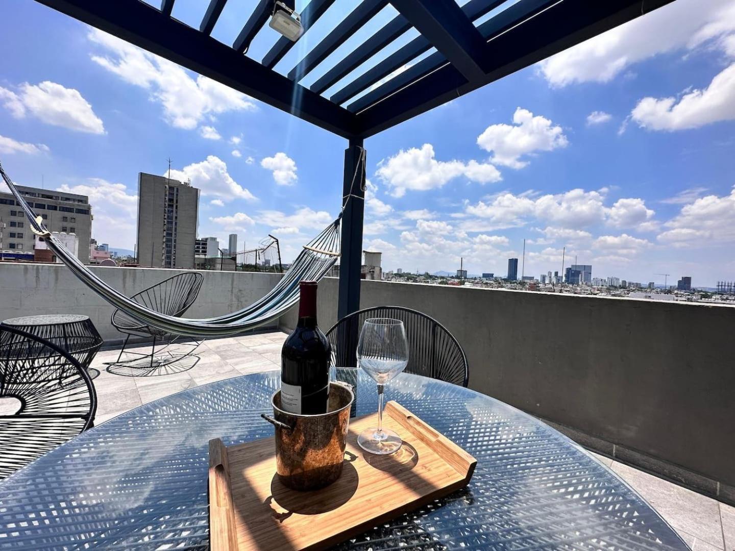Lindo Departamento Con Terraza Privada * Guadalajara