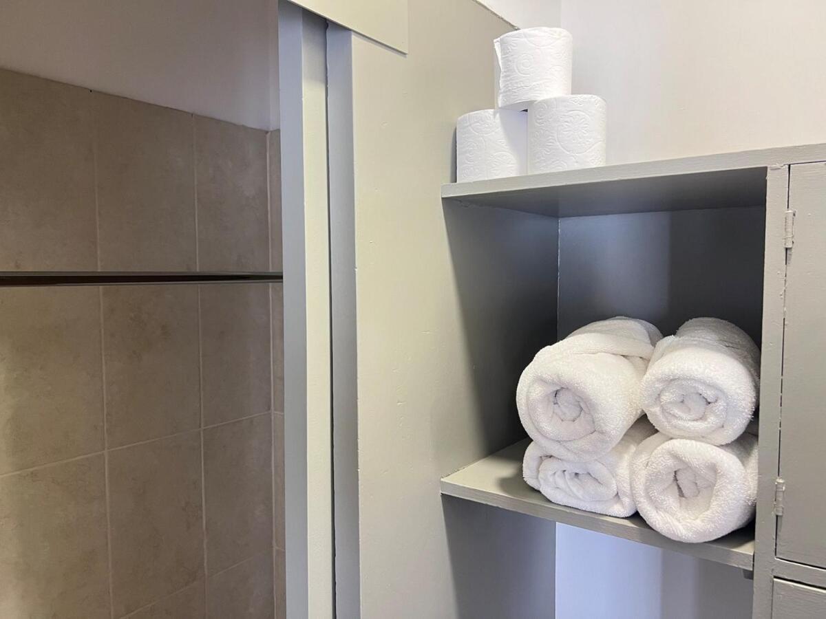 Apartamento Acogedor Departamento En Planta Baja, Excelente Precio Y Ubicacion Guadalajara