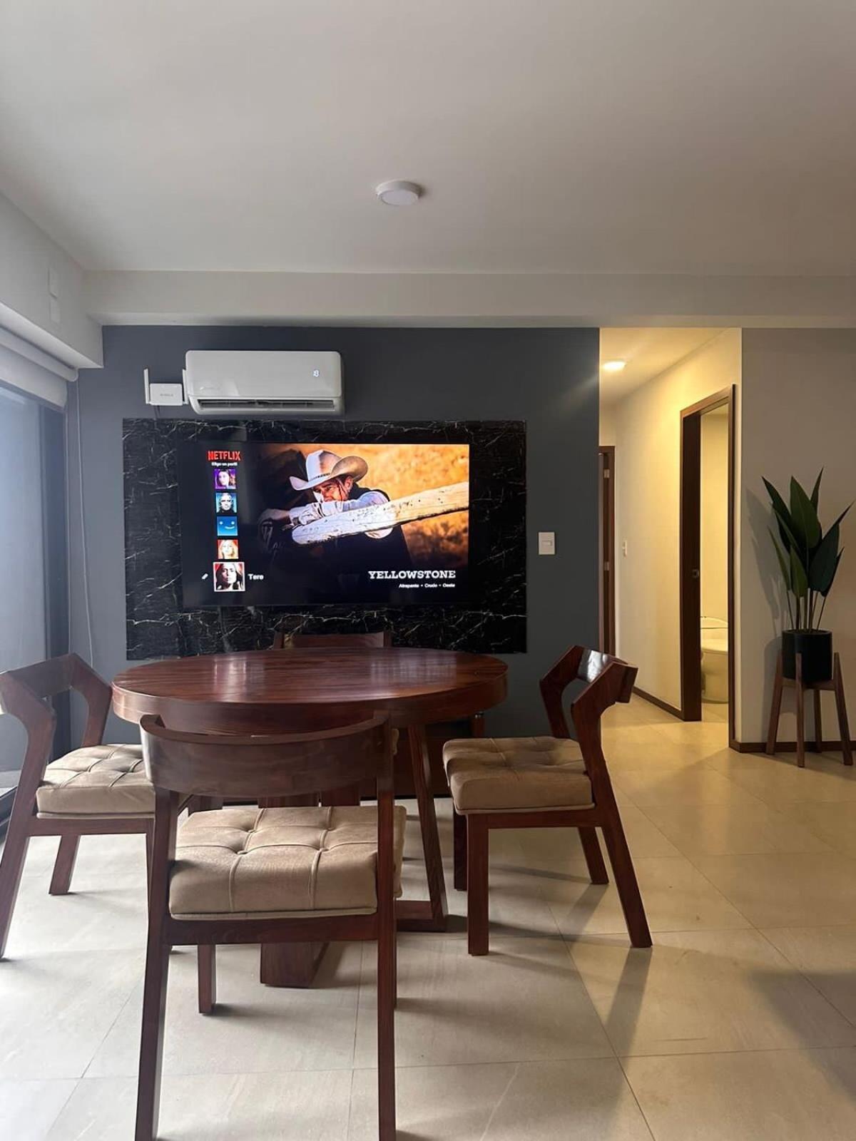 New In The Heart Of Gdl