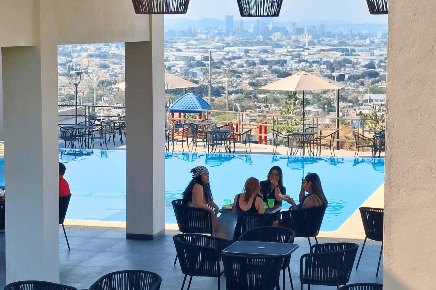 Altos De Gdl Apartamento